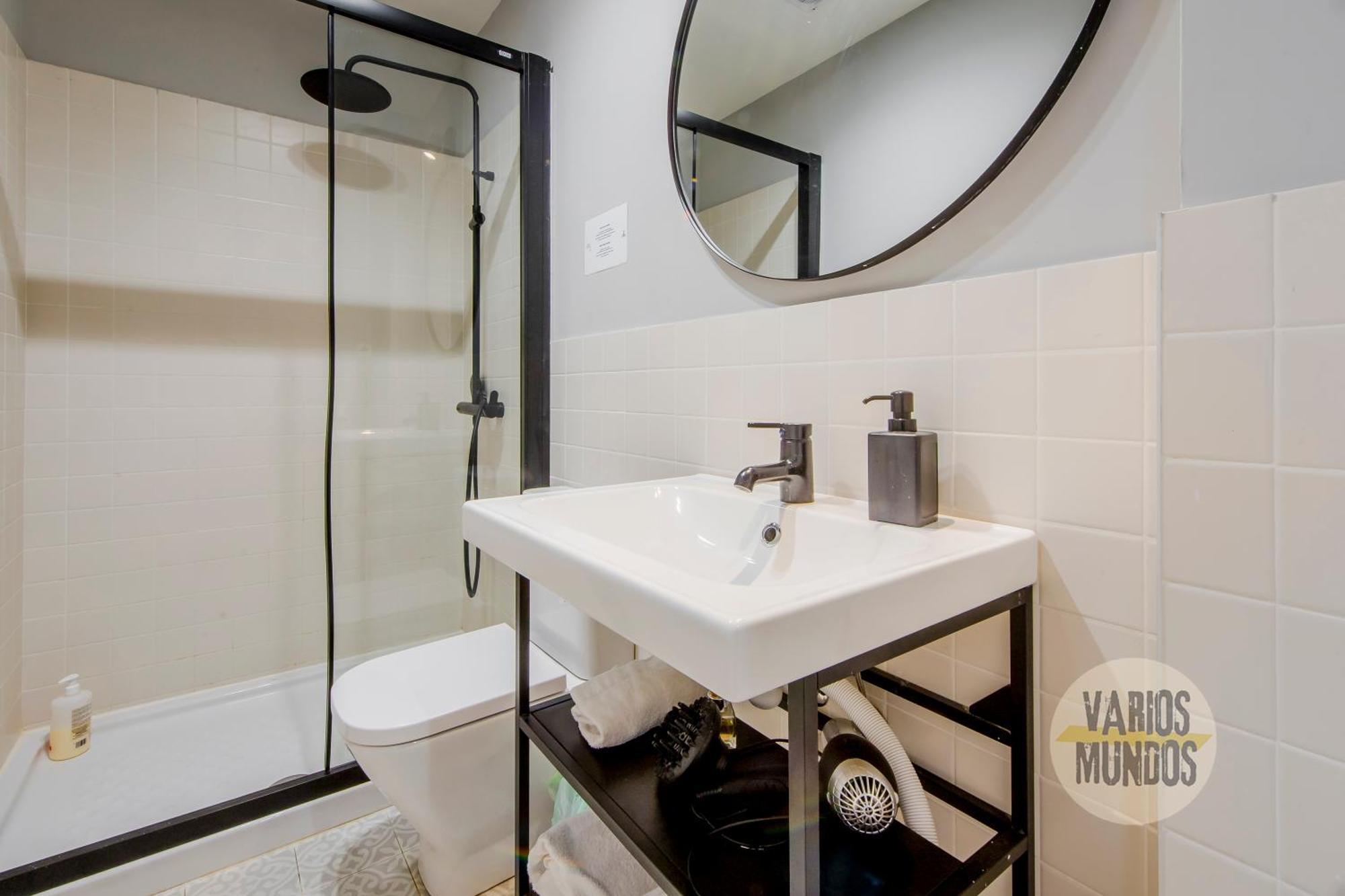 Modern Apt & Cool Interior Design A 20 Metros Del Retiro E1 Мадрид Екстер'єр фото