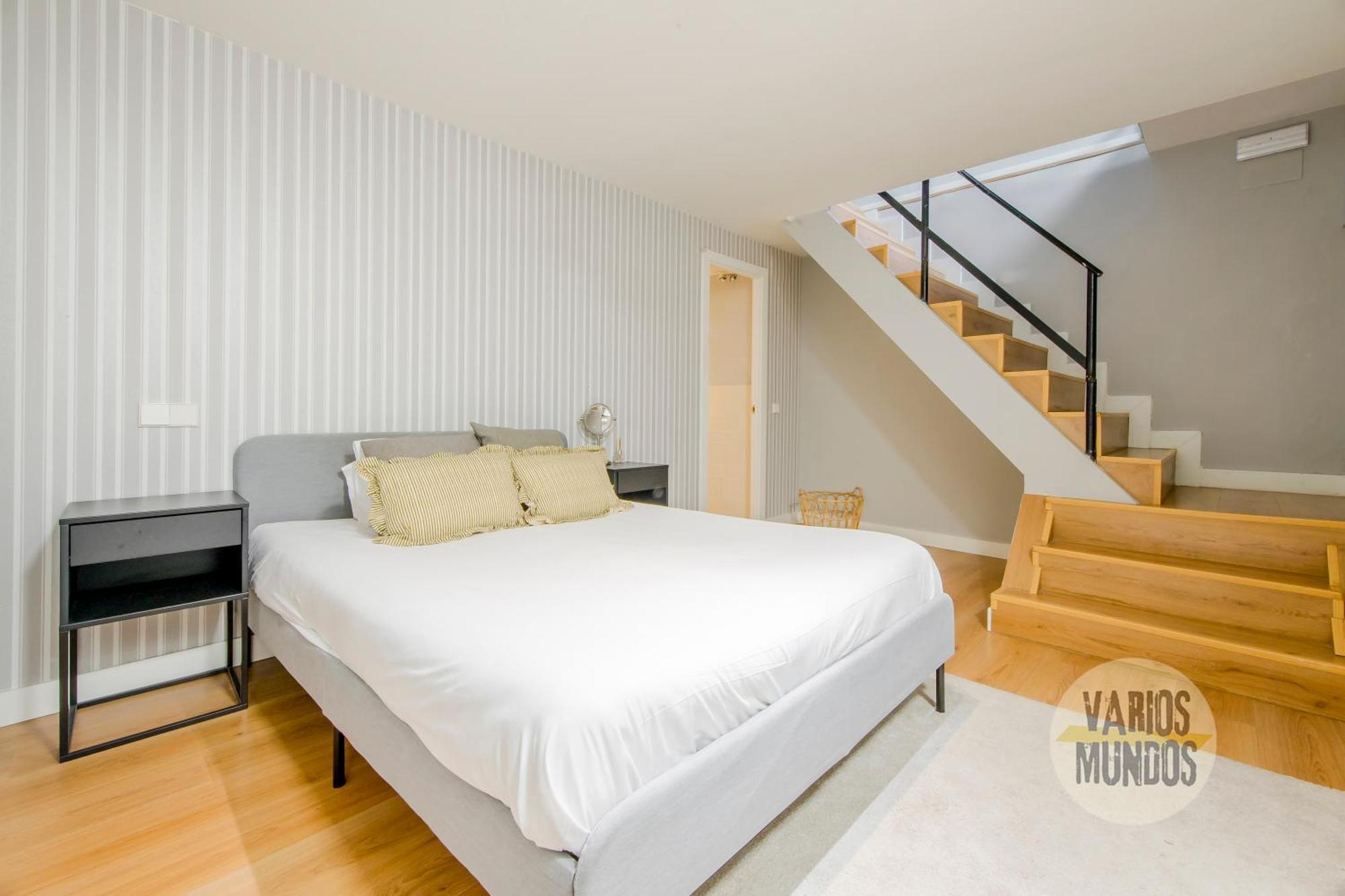 Modern Apt & Cool Interior Design A 20 Metros Del Retiro E1 Мадрид Екстер'єр фото